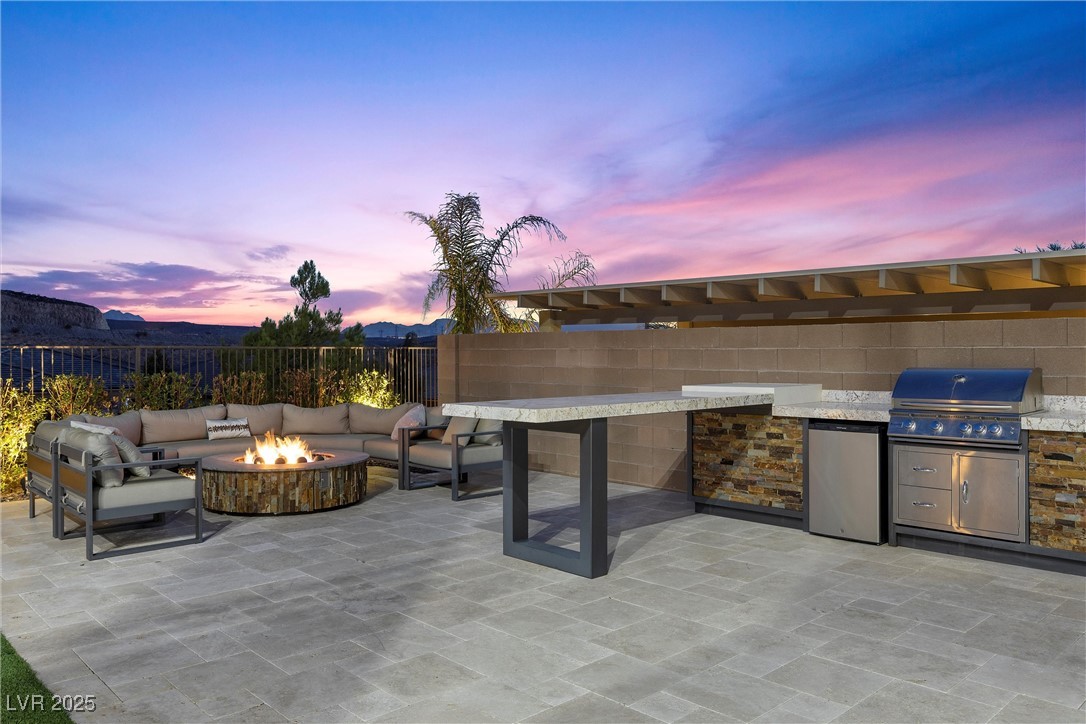 13 Scenic Terrain Avenue Property Photo 37