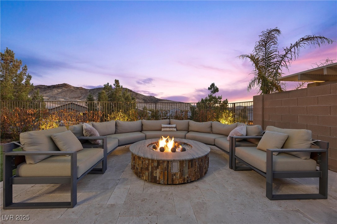 13 Scenic Terrain Avenue Property Photo 39