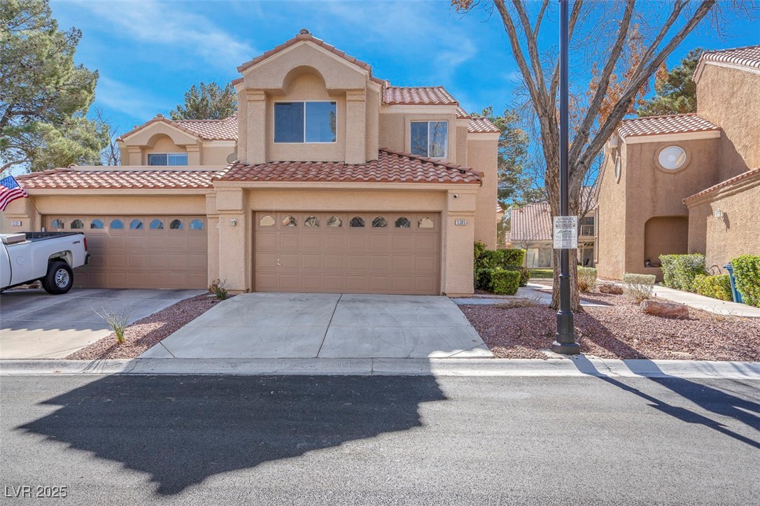 5305 La Patera Lane Property Photo 1