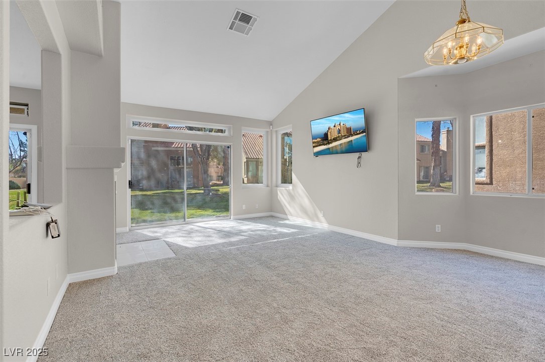 5305 La Patera Lane Property Photo 6