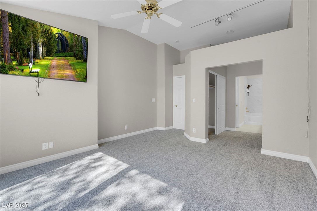 5305 La Patera Lane Property Photo 27