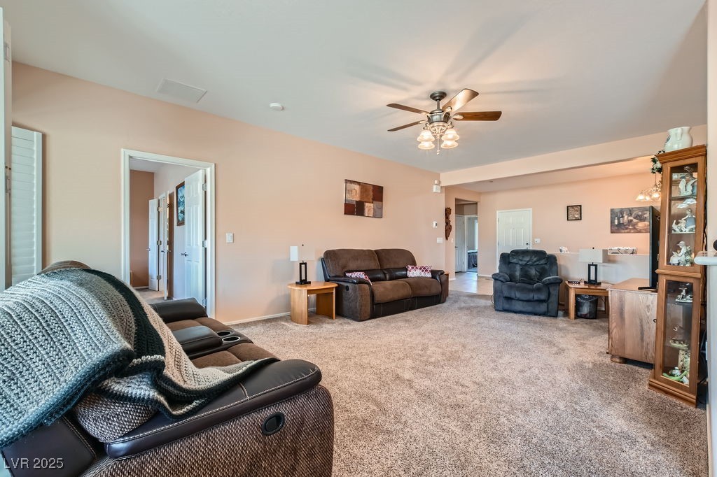 7461 Crested Quail Street Property Photo 5
