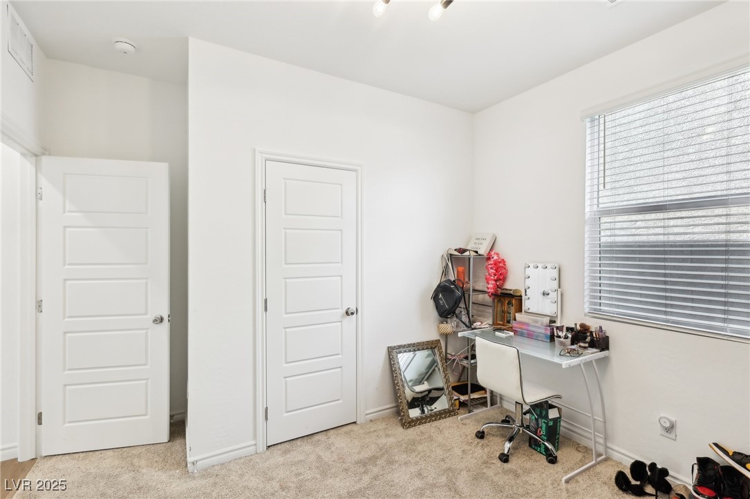 6844 Bayou Hollow Avenue Property Photo 16
