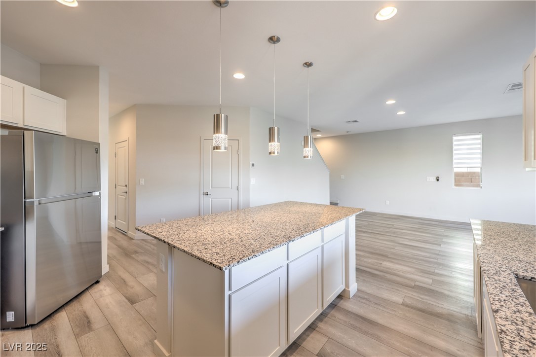 9672 Sunstone Sparkle Avenue Property Photo 9