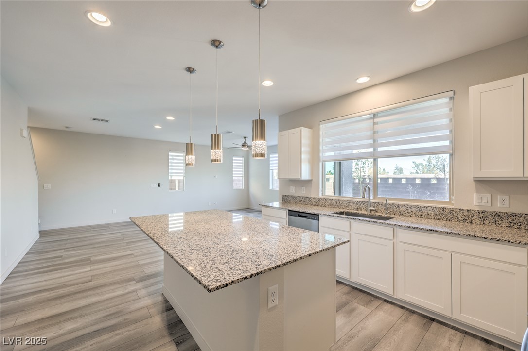 9672 Sunstone Sparkle Avenue Property Photo 10