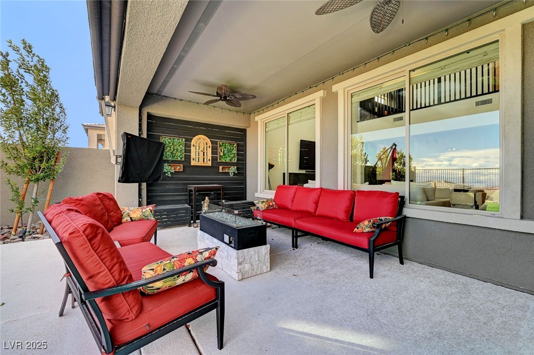 394 Red Feather Peak Court Property Photo 67