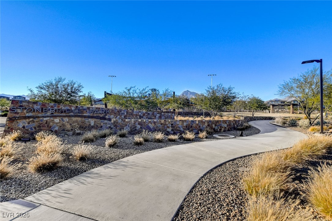 394 Red Feather Peak Court Property Photo 85
