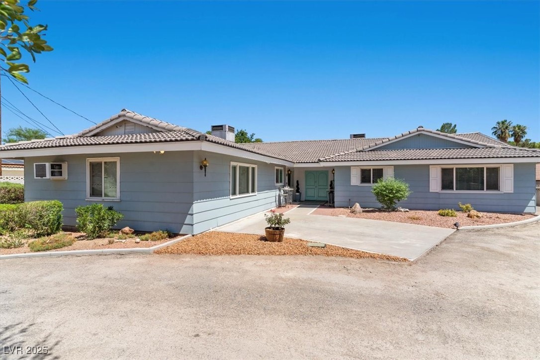 5350 Topaz Street Property Photo 1