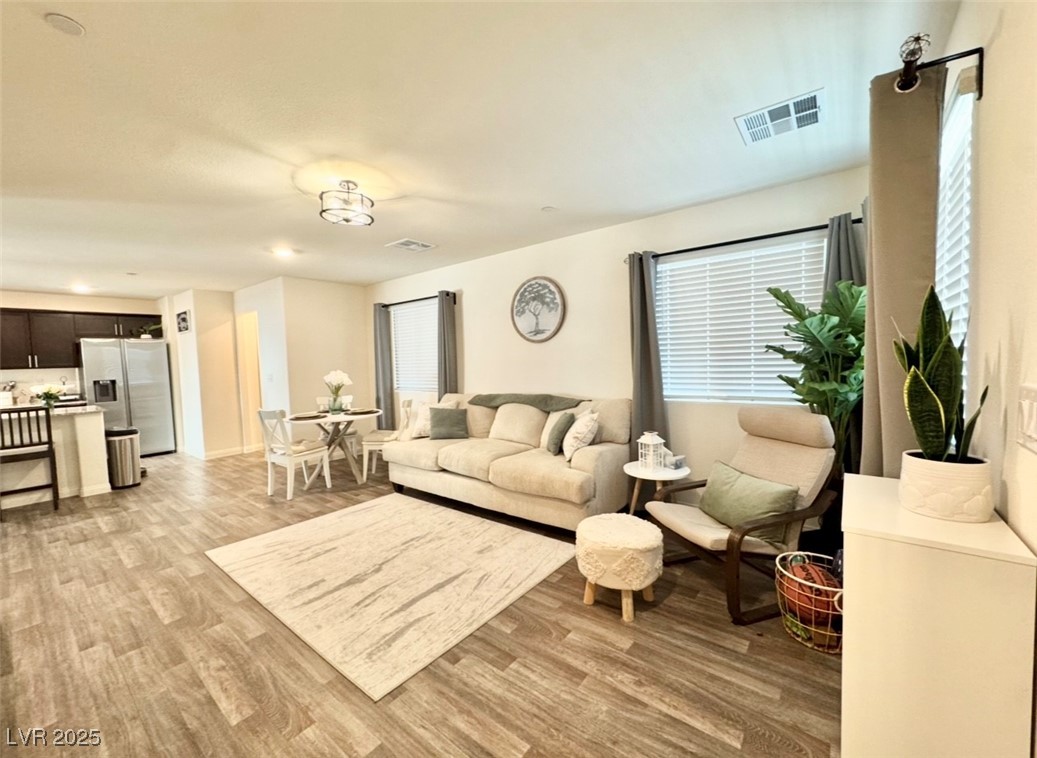 6840 Sunflower Fields Street Property Photo 6