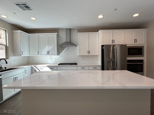 2215 Fish Hawk Street Property Photo 5