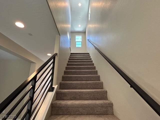 2215 Fish Hawk Street Property Photo 11