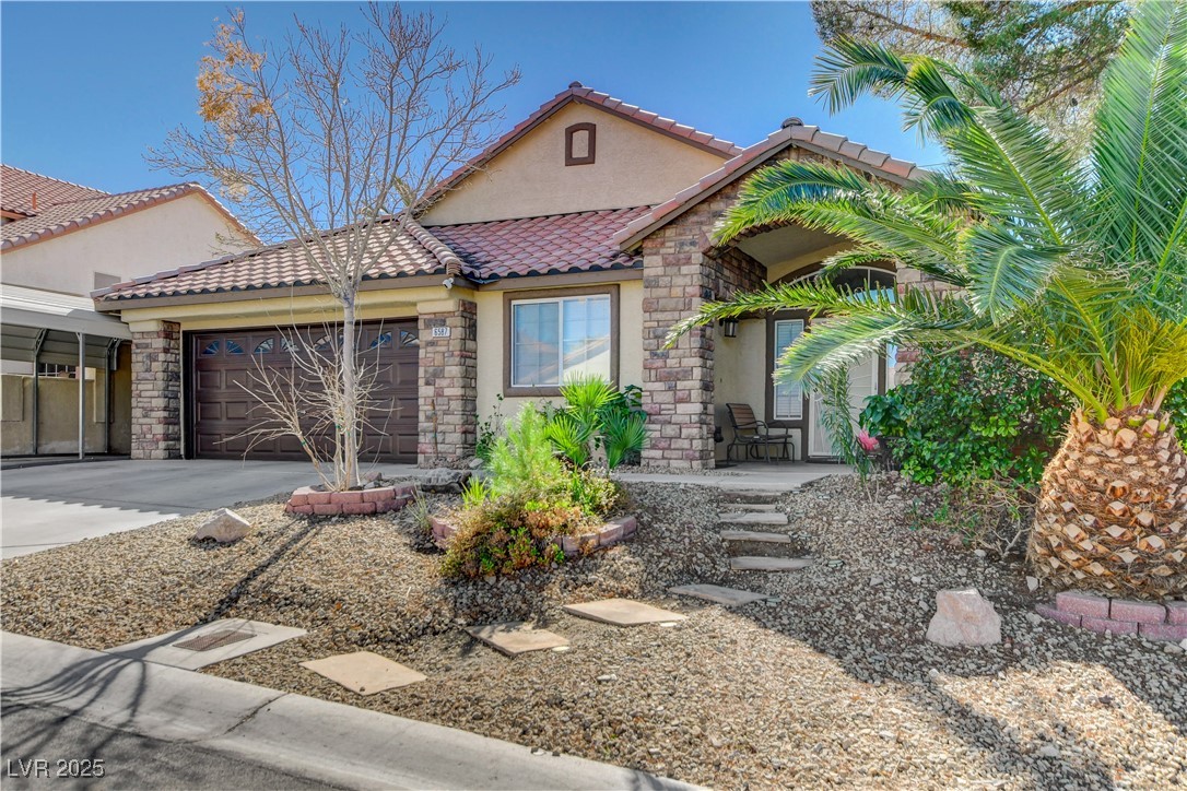 6587 Lucky Boy Drive Property Photo 3