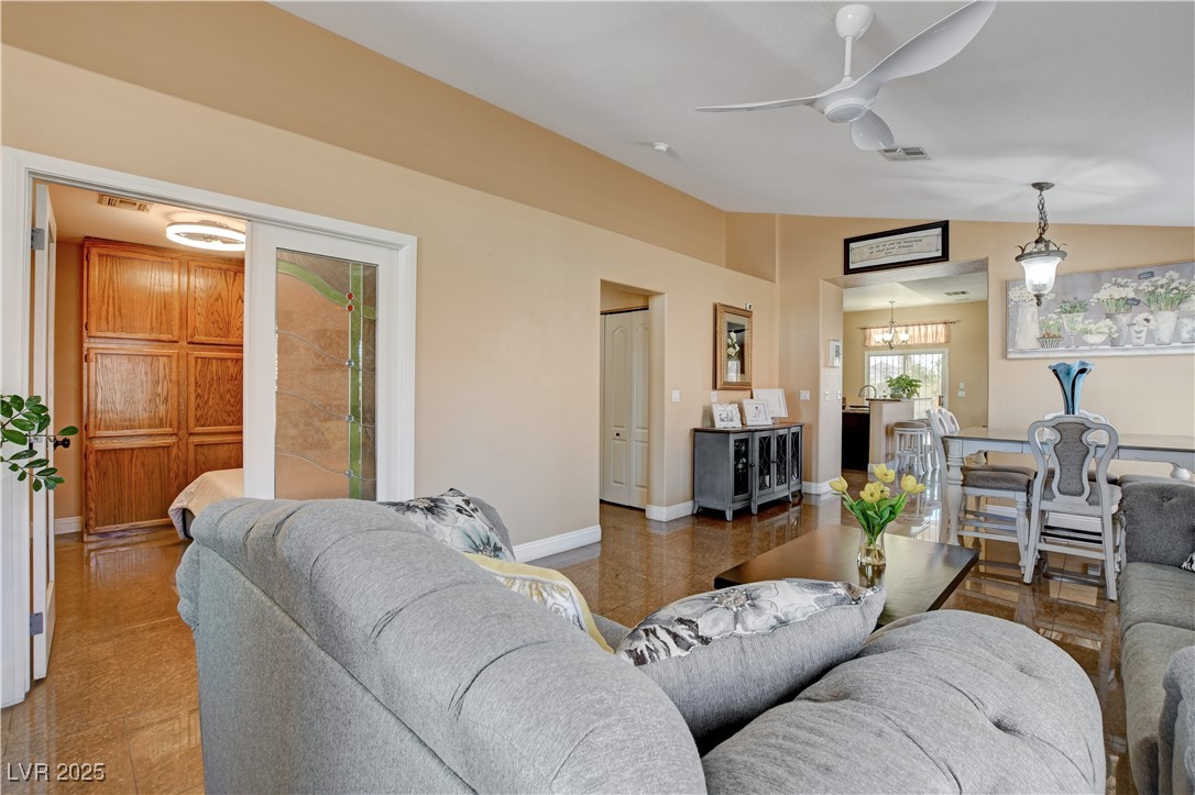 6587 Lucky Boy Drive Property Photo 6