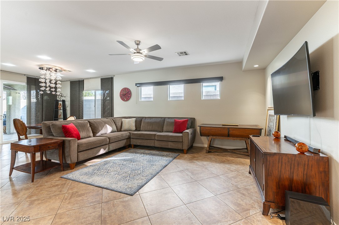 2461 Daks Loden Court Property Photo 6