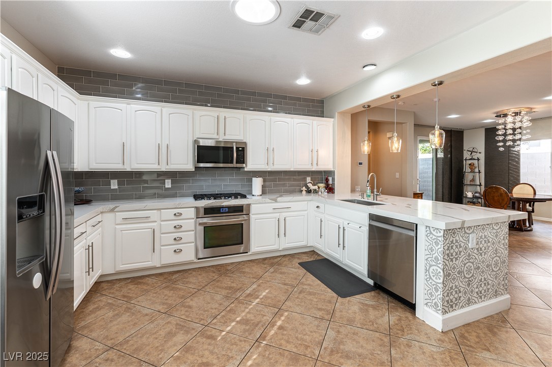 2461 Daks Loden Court Property Photo 11