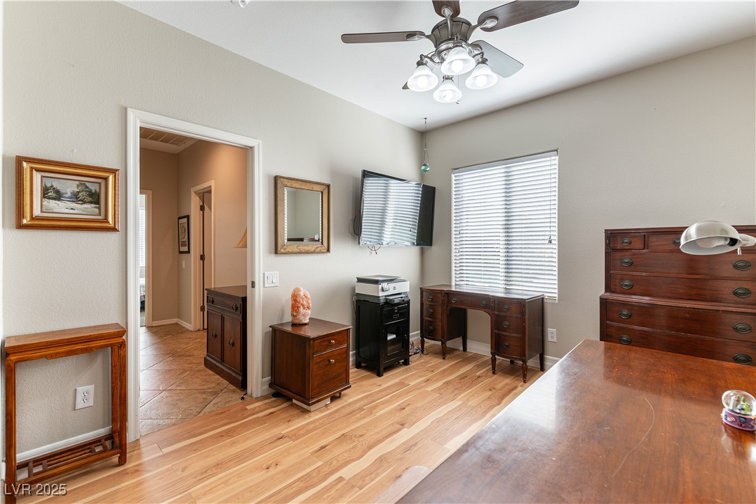 2461 Daks Loden Court Property Photo 23