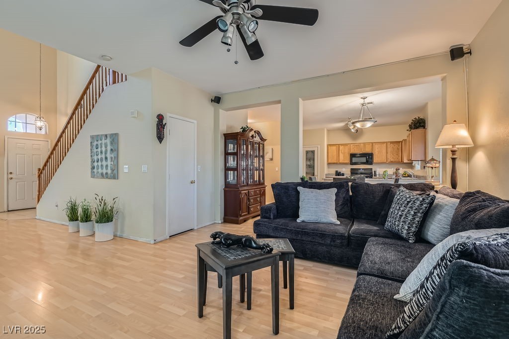2724 Rosarito Street Property Photo 9