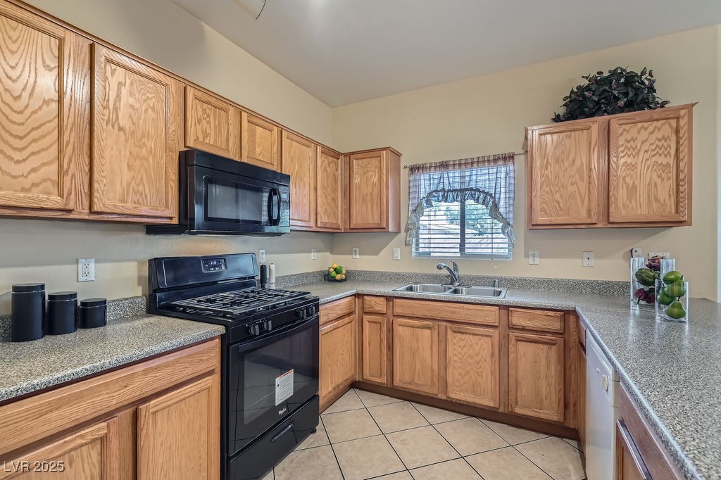 2724 Rosarito Street Property Photo 10