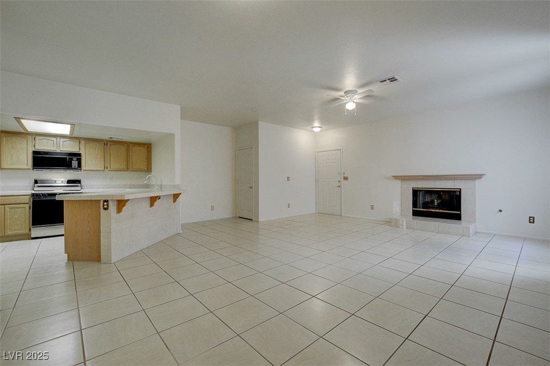 8301 Boseck Drive 135 Property Photo 4
