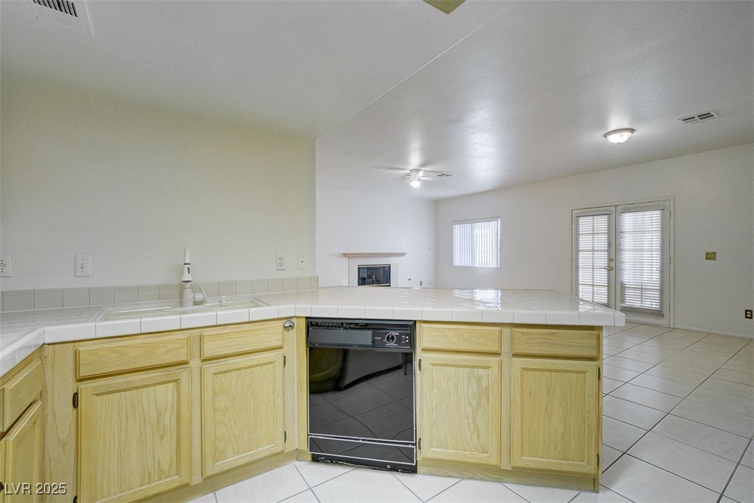 8301 Boseck Drive 135 Property Photo 9