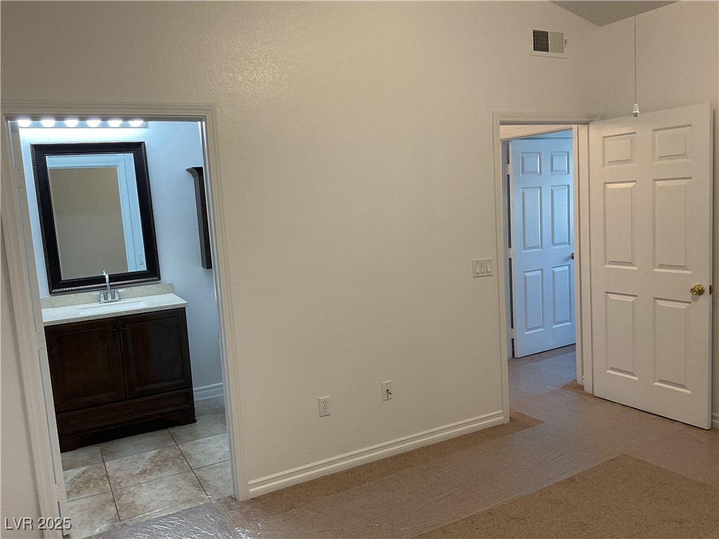75 North Valle Verde Drive 621 Property Photo 5