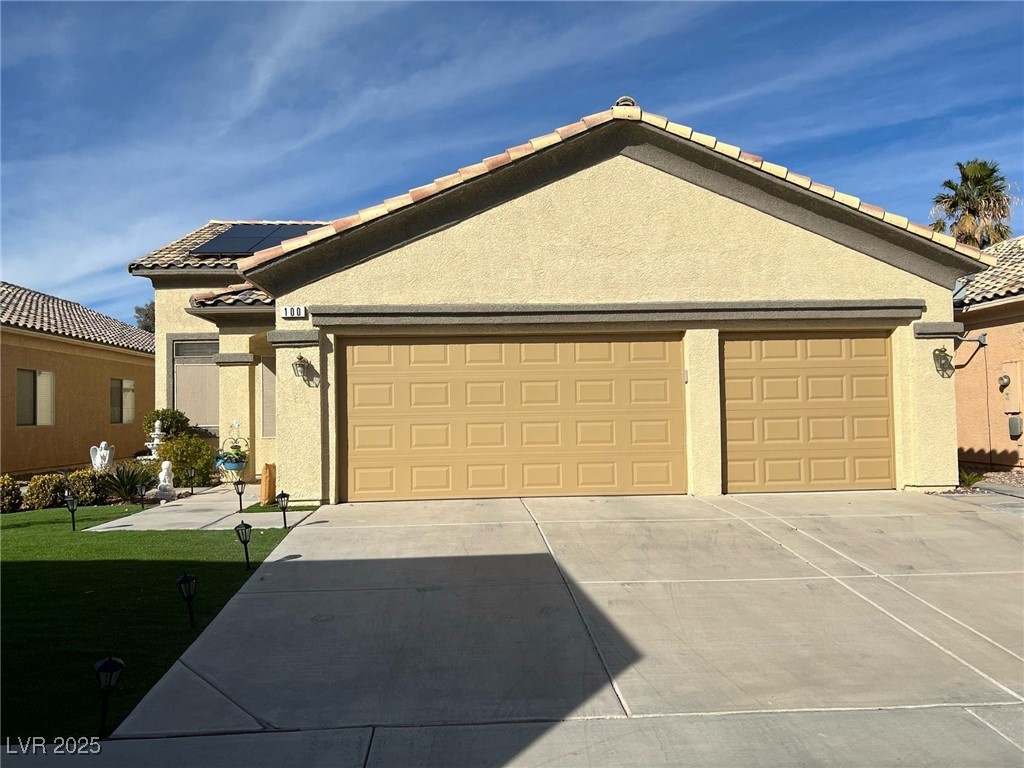 100 Cora Hills Court Property Photo 1