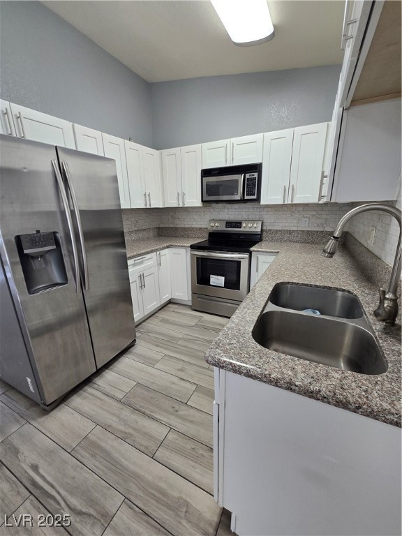 7324 Saybrook Point Drive Property Photo 8