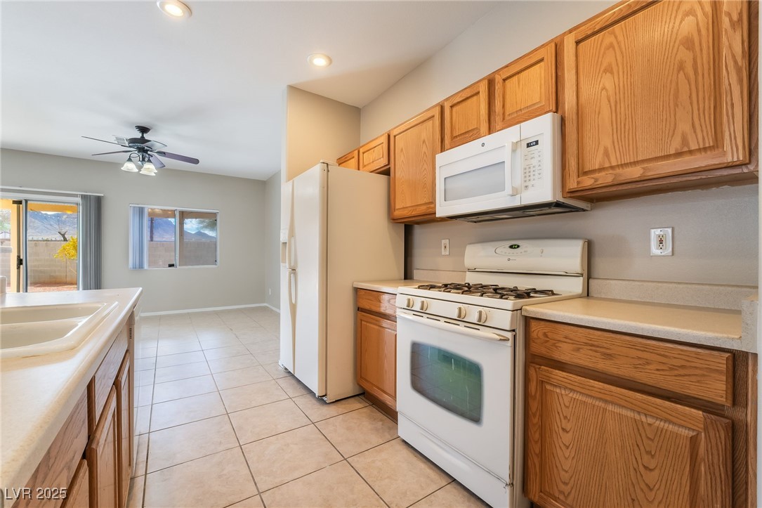 2407 Belt Buckley Drive Property Photo 11