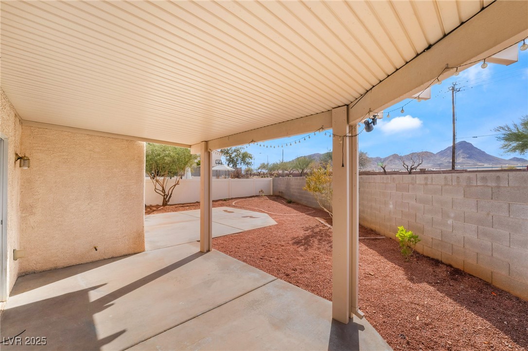 2407 Belt Buckley Drive Property Photo 34