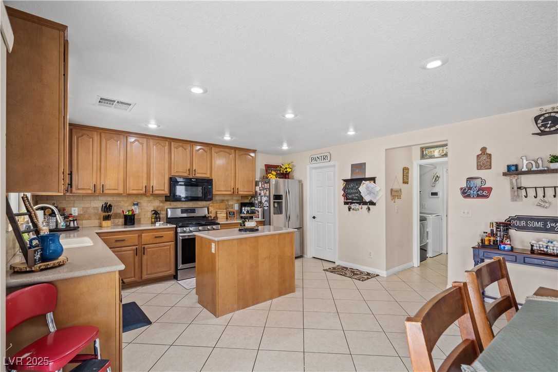 5009 Rustic Charm Court Property Photo 14