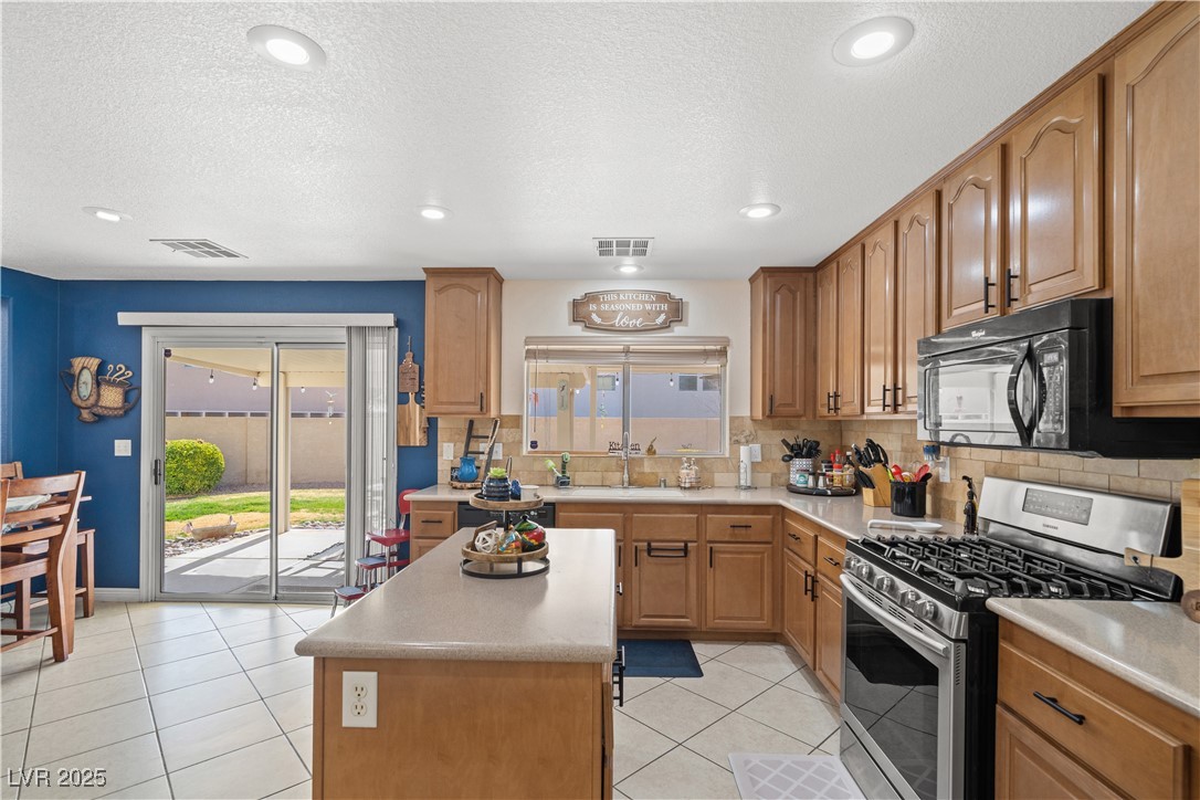 5009 Rustic Charm Court Property Photo 16