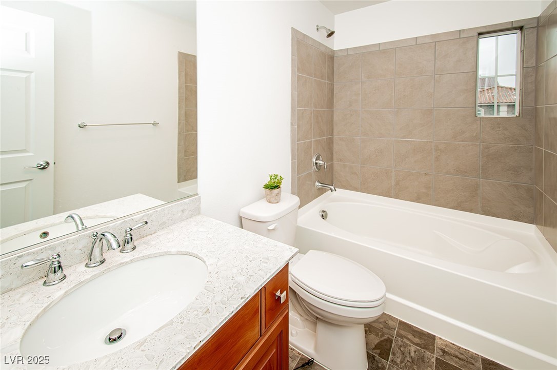 7748 Westwind Road Property Photo 4