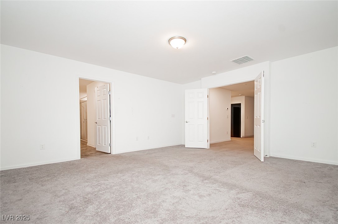 7748 Westwind Road Property Photo 6