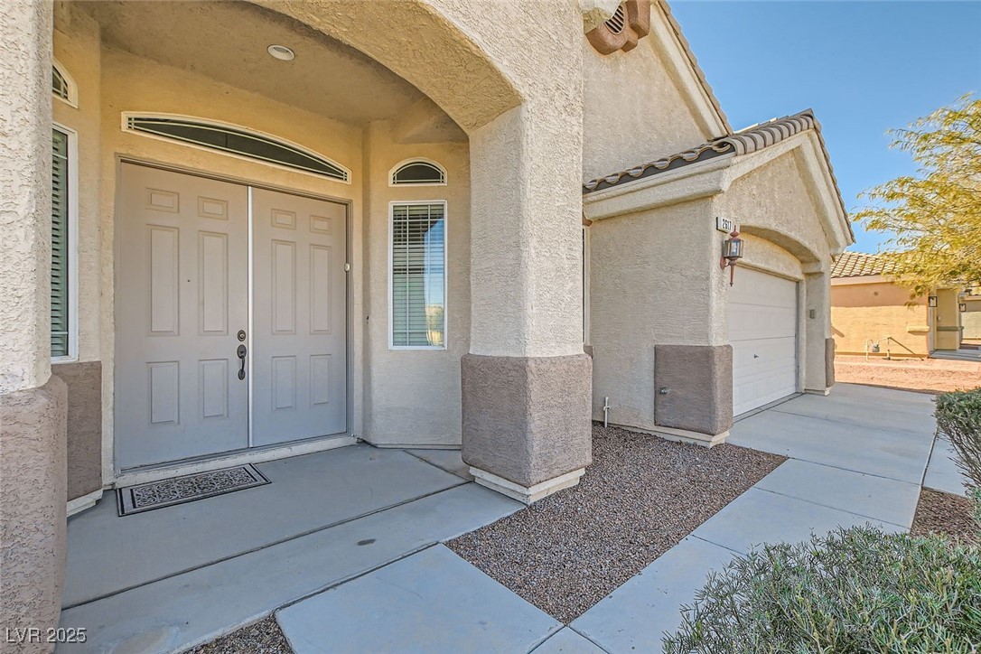 2617 Tanagrine Drive Property Photo 4