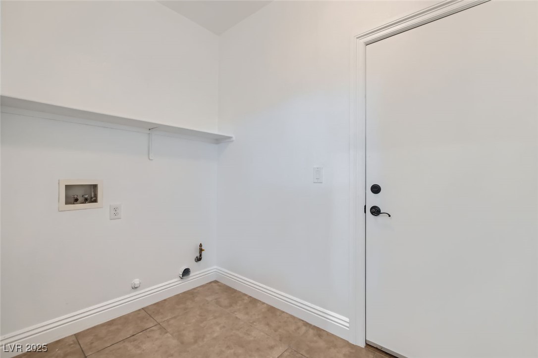 2617 Tanagrine Drive Property Photo 25