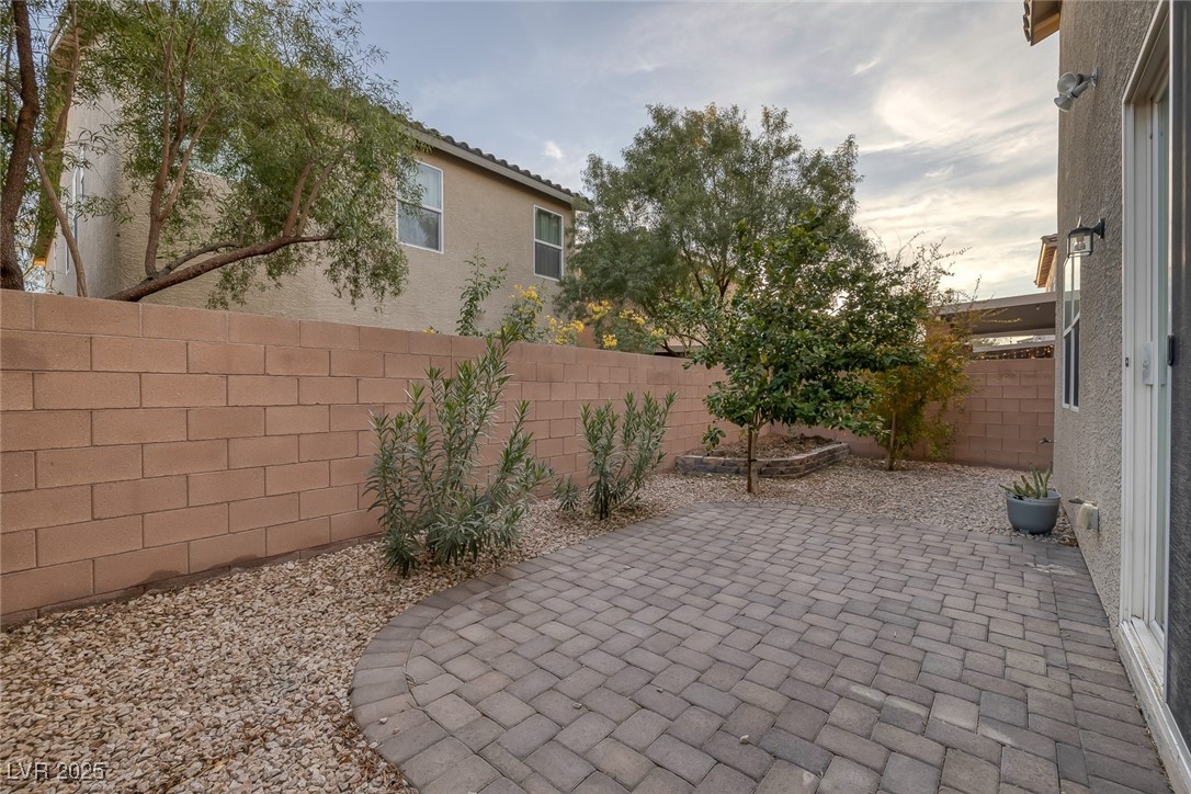 6949 Town Forest Avenue Property Photo 41