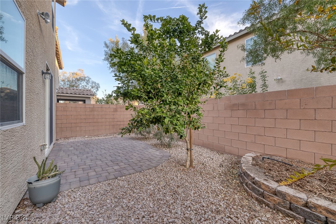 6949 Town Forest Avenue Property Photo 43