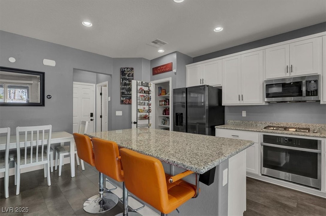 12553 Skylight View Street Property Photo 8