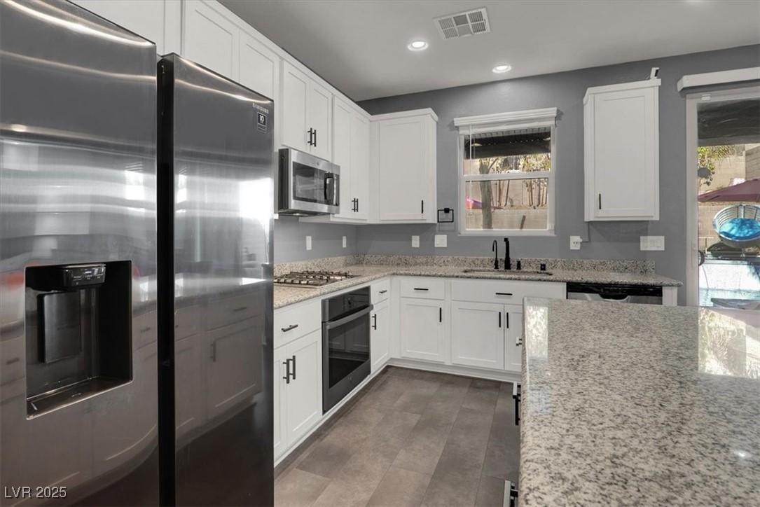 12553 Skylight View Street Property Photo 11
