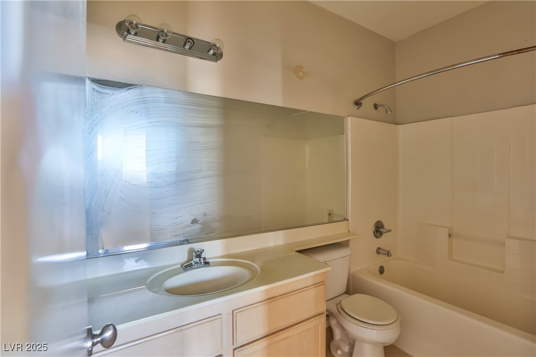 211 Crown Imperial Street Property Photo 26