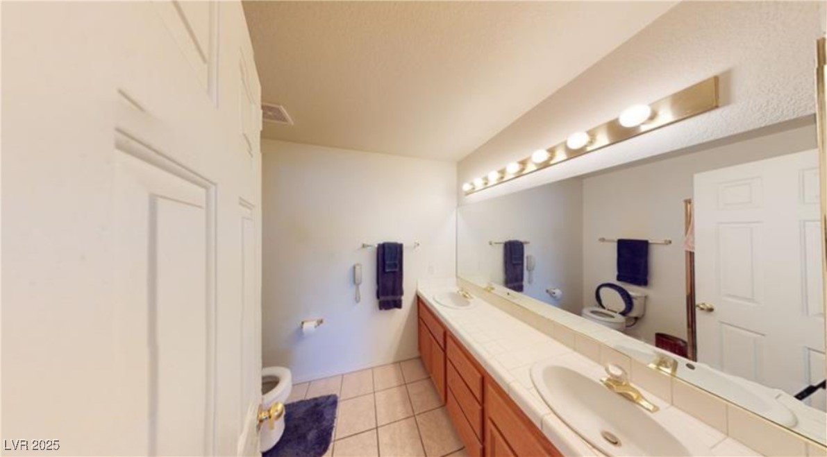 5449 Bugle Way 102 Property Photo 15