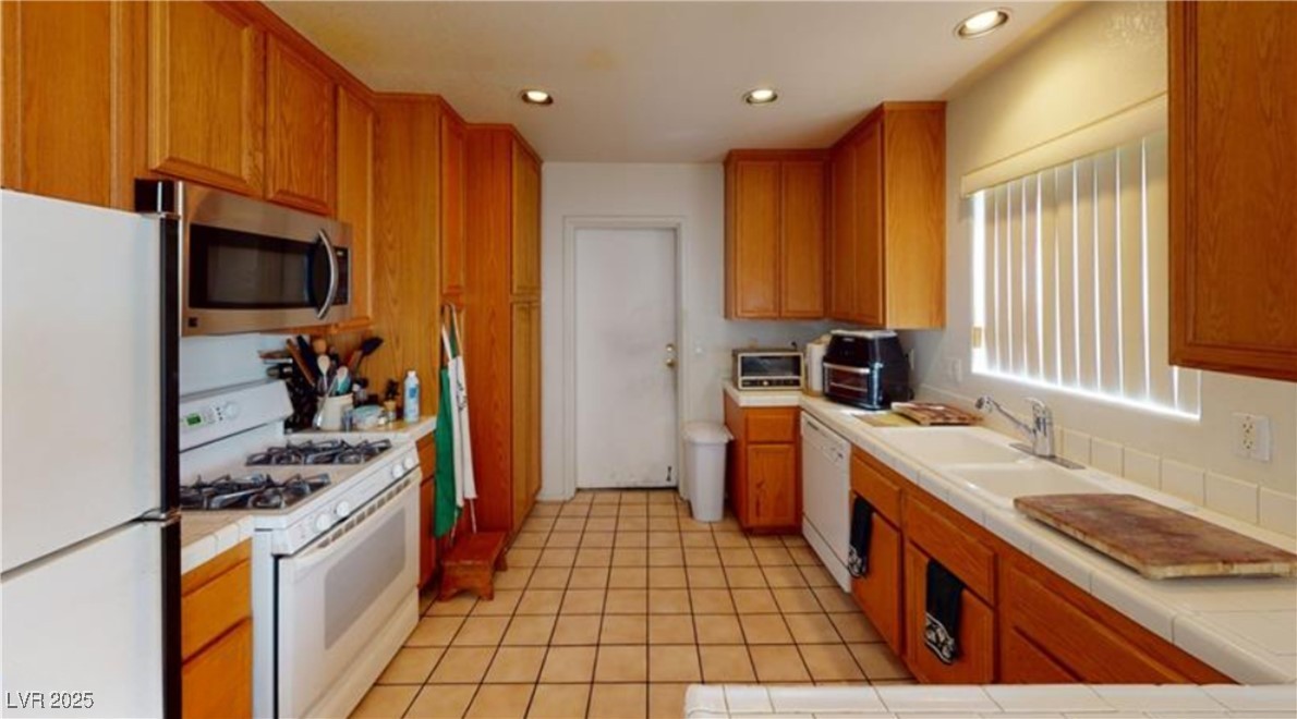 5449 Bugle Way 102 Property Photo 23