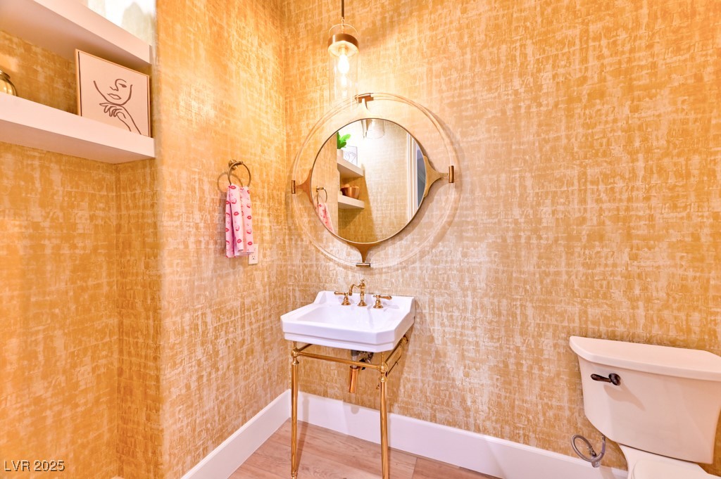 7565 North Torrey Pines Drive A Property Photo 20
