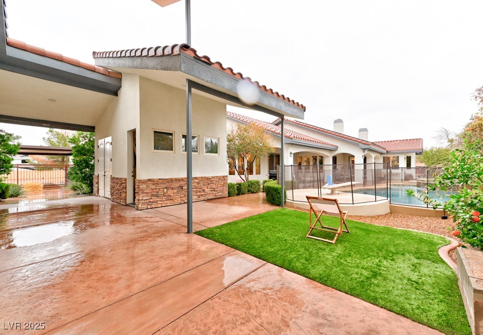 7565 North Torrey Pines Drive A Property Photo 58