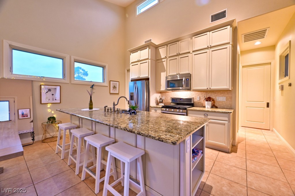 7565 North Torrey Pines Drive A Property Photo 64