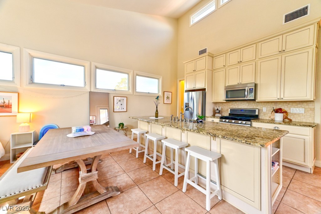 7565 North Torrey Pines Drive A Property Photo 65