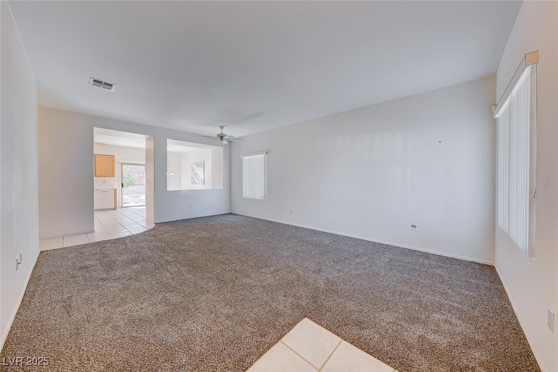 473 Elm Crest Place Property Photo 7
