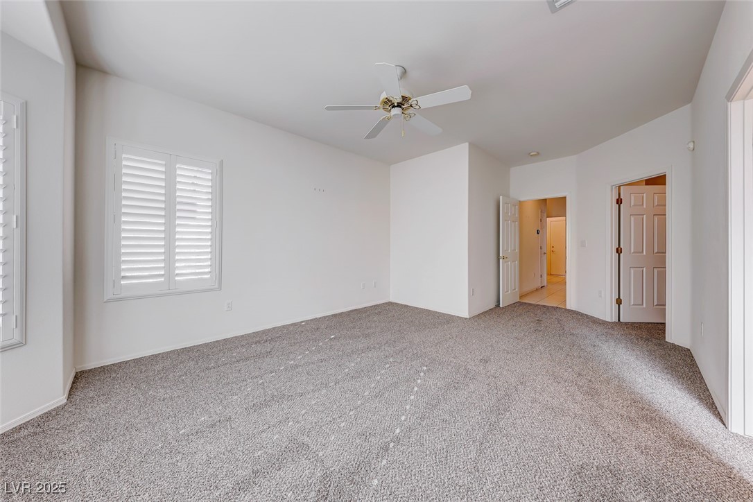 473 Elm Crest Place Property Photo 17