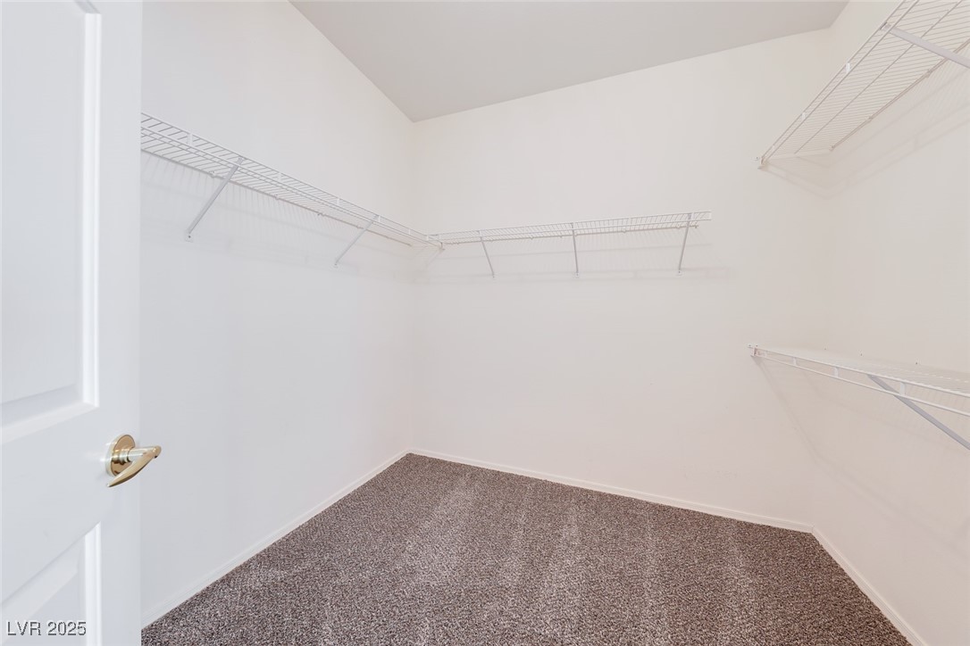 473 Elm Crest Place Property Photo 21