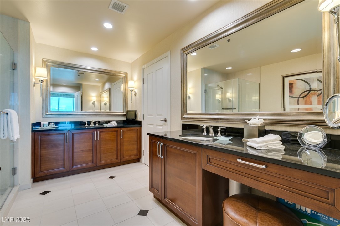 145 East Harmon Avenue 1202 Property Photo 34